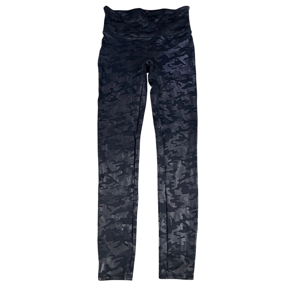 Spanx Womens Leggings High Waisted Camo Print M Black Faux Leather Look Active